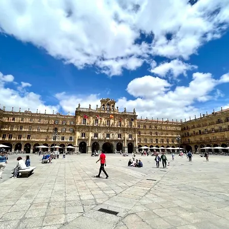 Daire Reyes De Espana / Free Parking & Wi Fi
