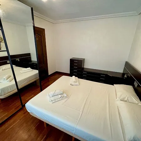 Reyes De Espana / Free Parking & Wi Fi Apartamento *