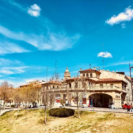 Reyes De Espana / Free Parking & Wi Fi Apartament *
